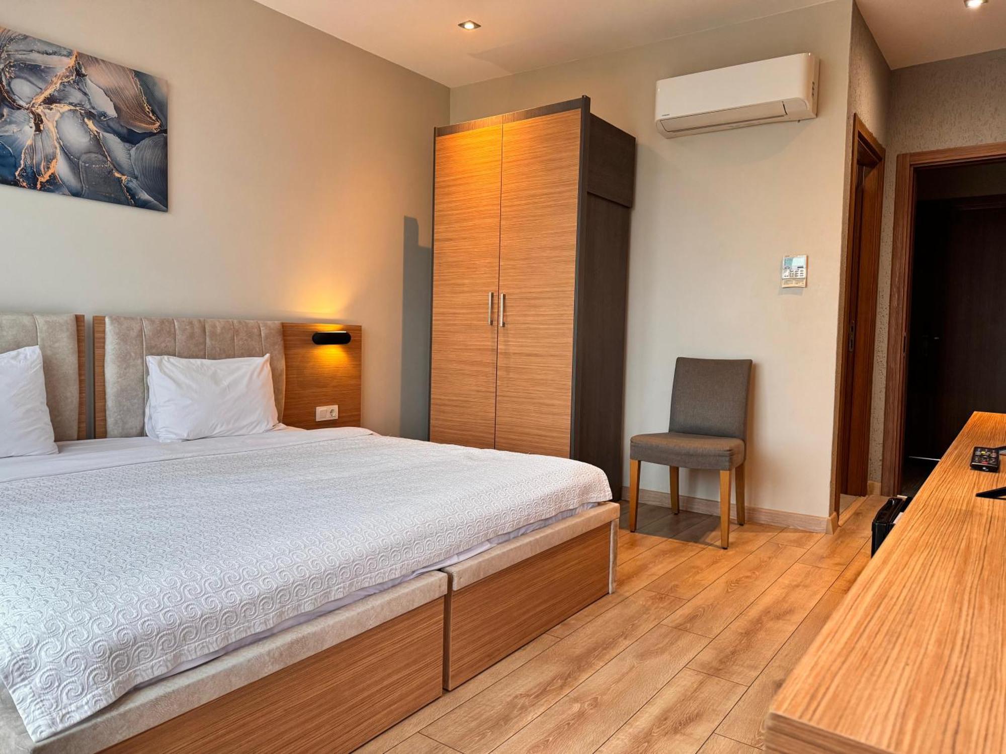Innport Hotel 盖布泽 外观 照片