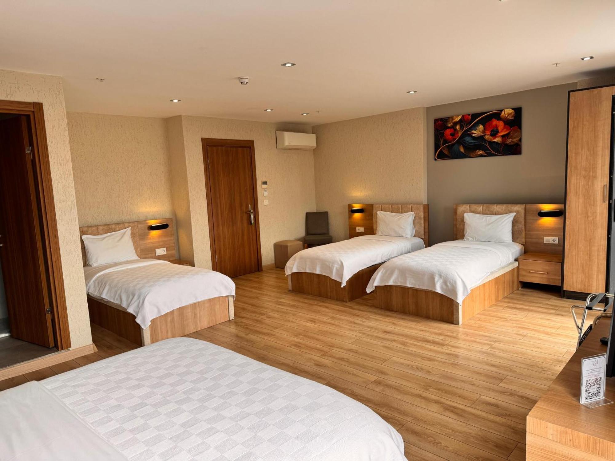 Innport Hotel 盖布泽 外观 照片