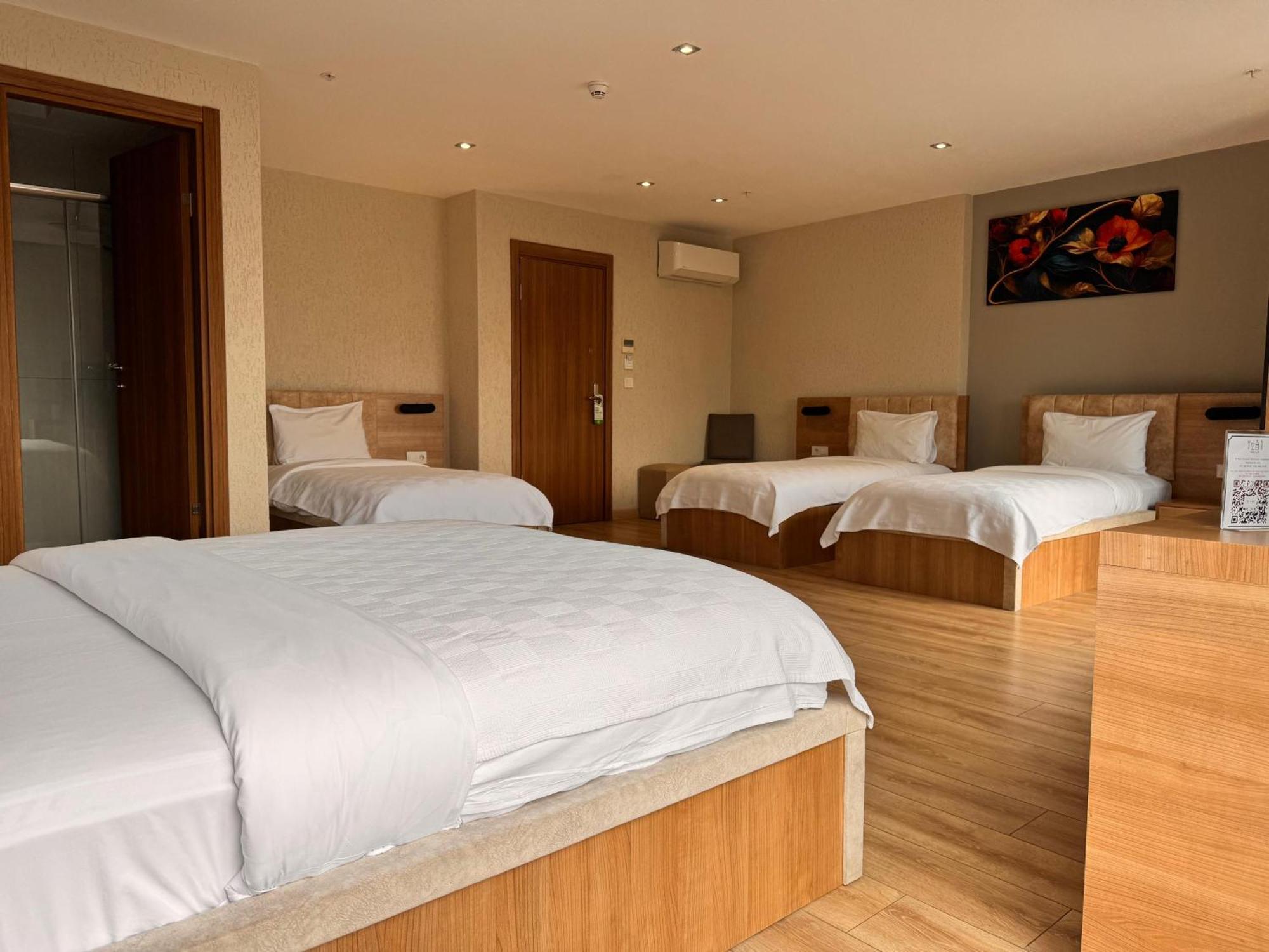 Innport Hotel 盖布泽 外观 照片