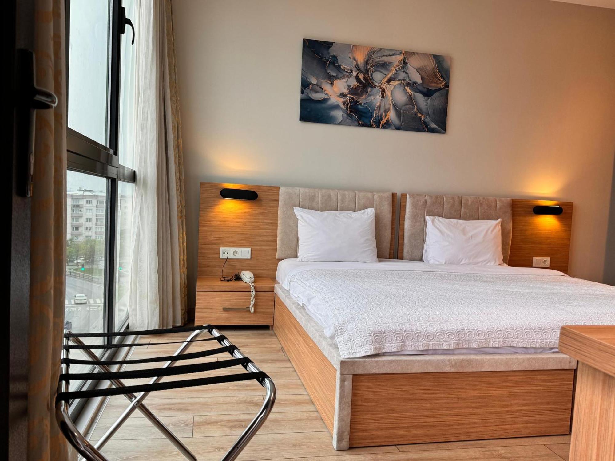 Innport Hotel 盖布泽 外观 照片